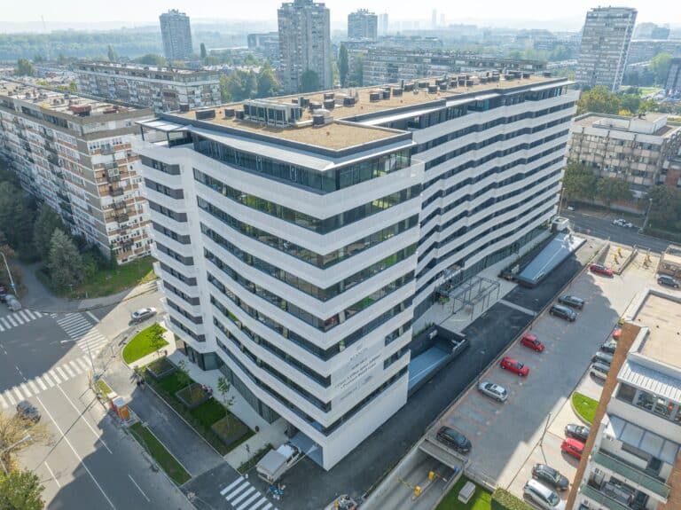 Stambeno-poslovni objekat Kennedy Residence