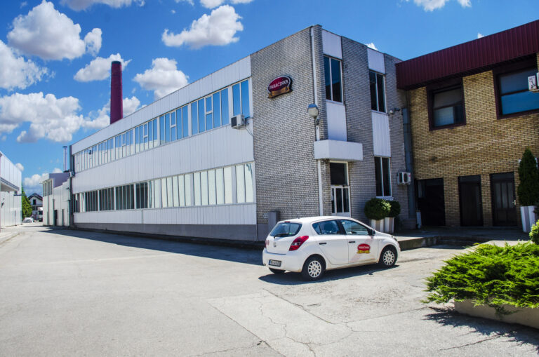 Paracinka - ugradnja Daikin cilera