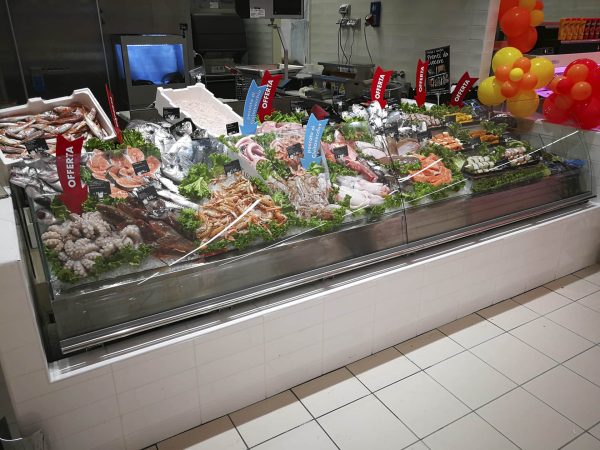Poslužne vitrine Bermuda